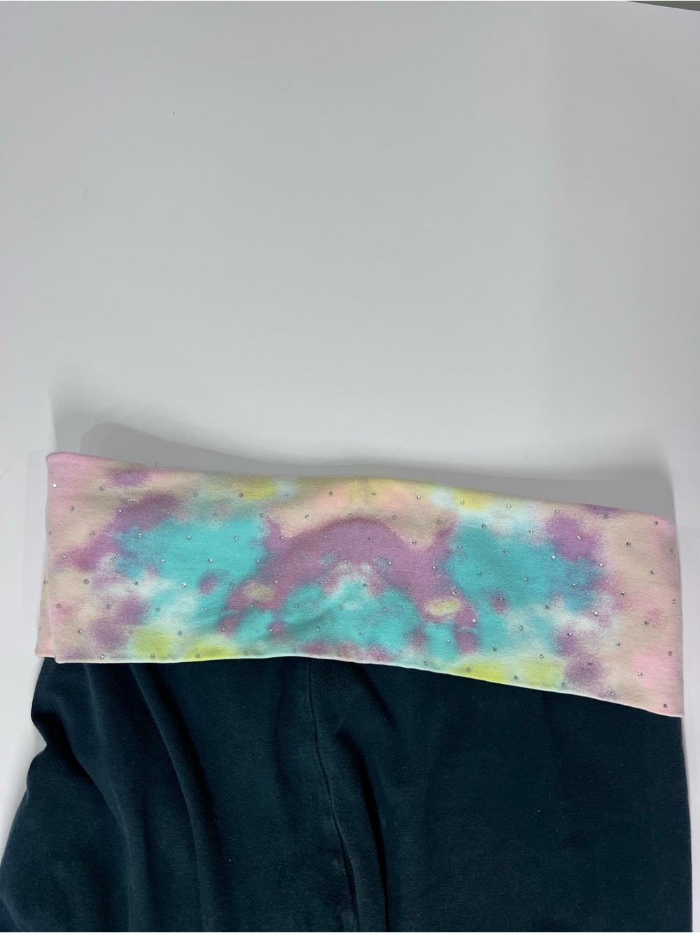 PINK Victoria's Secret Black Leggings with Rhinestone Pastel Waistband - Picture 6 of 9
